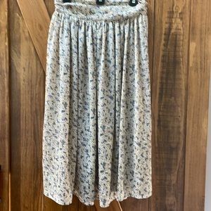 COPY - Floral flowing skirt